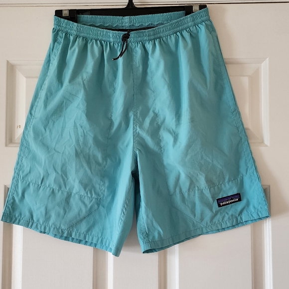 Patagonia men's swim shorts - Picture 1 of 5